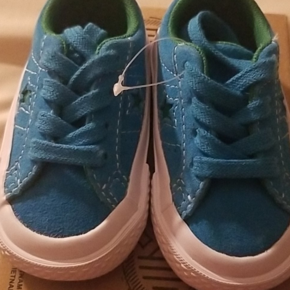 Sale Only Baby Converse size 2